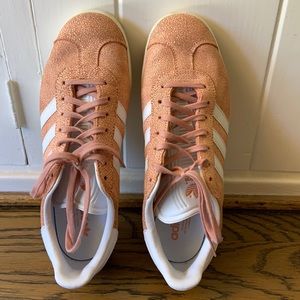 Women’s Adidas Gazelle Sneakers